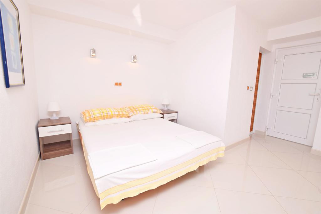 Apartments Dubravka Писак Экстерьер фото